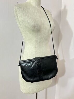 Pappagallo Vintage 80s/90s Black Leather Crossbody Purse